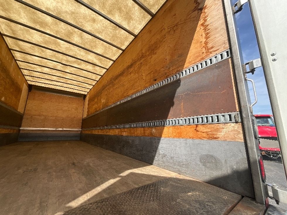 Medium Duty Box Truck-Light and Medium Duty Trucks-Freightliner-2019-M2-Cambridge-ON-278,150\n\t\tkm-$ 60,500 - Image 11