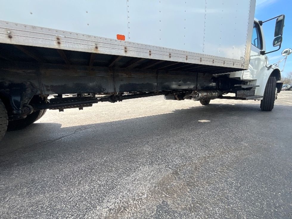 Medium Duty Box Truck-Light and Medium Duty Trucks-Freightliner-2019-M2-Cambridge-ON-278,150\n\t\tkm-$ 60,500 - Image 13