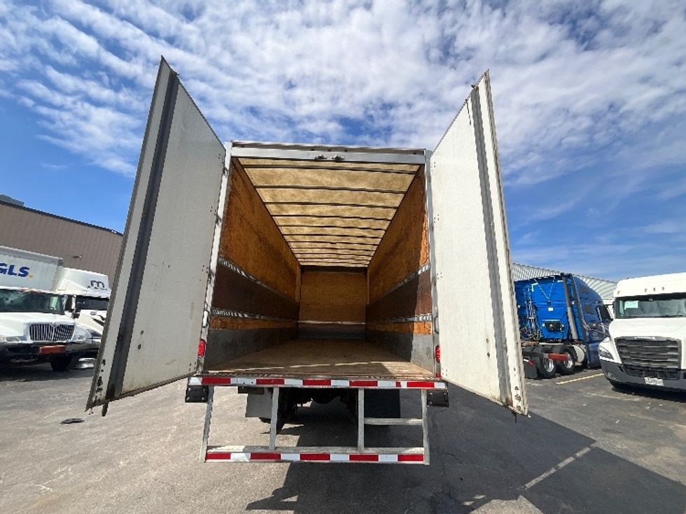 Medium Duty Box Truck-Light and Medium Duty Trucks-Freightliner-2019-M2-Cambridge-ON-278,150\n\t\tkm-$ 60,500 - Image 8