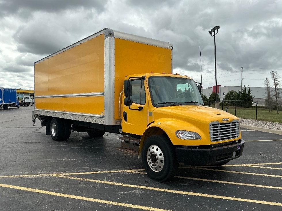 Medium Duty Box Truck-Light and Medium Duty Trucks-Freightliner-2019-M2-Cambridge-ON-322,981\n\t\tkm-$ 57,500 - Image 1