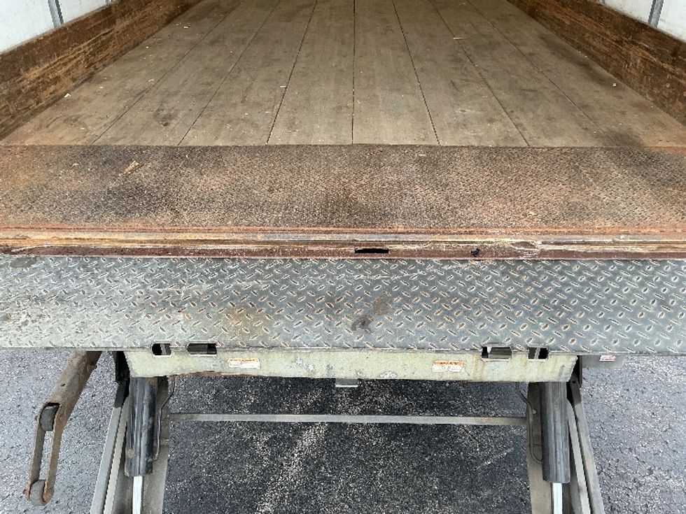 Medium Duty Box Truck-Light and Medium Duty Trucks-Freightliner-2019-M2-Cambridge-ON-322,981\n\t\tkm-$ 57,500 - Image 10