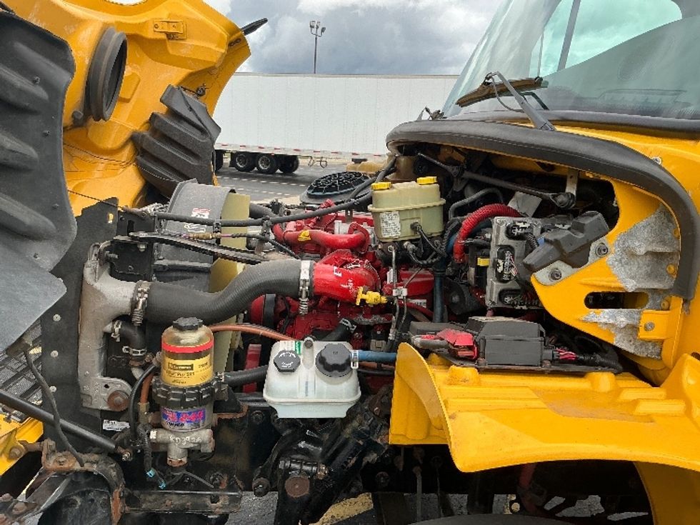 Medium Duty Box Truck-Light and Medium Duty Trucks-Freightliner-2019-M2-Cambridge-ON-322,981\n\t\tkm-$ 57,500 - Image 24