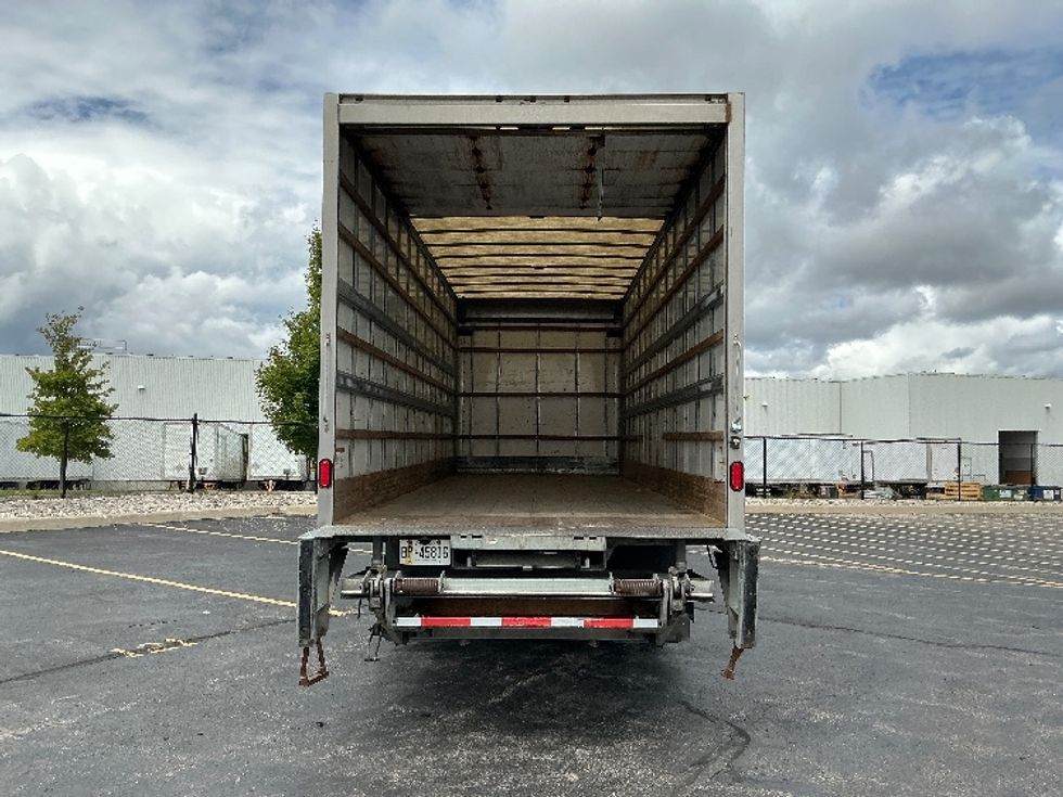 Medium Duty Box Truck-Light and Medium Duty Trucks-Freightliner-2019-M2-Cambridge-ON-353,091\n\t\tkm-$ 56,500 - Image 8