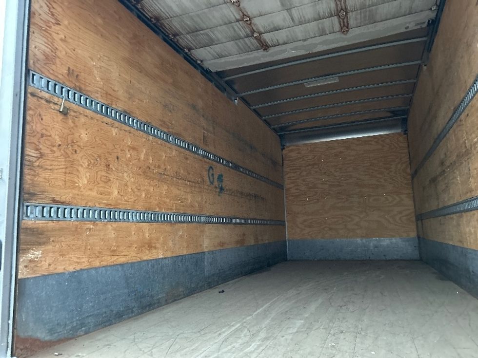 Medium Duty Box Truck-Light and Medium Duty Trucks-Freightliner-2019-M2-Cambridge-ON-371,729\n\t\tkm-$ 48,250 - Image 11