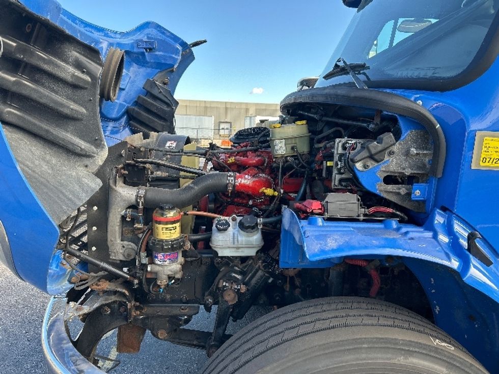 Medium Duty Box Truck-Light and Medium Duty Trucks-Freightliner-2019-M2-Cambridge-ON-371,729\n\t\tkm-$ 48,250 - Image 24