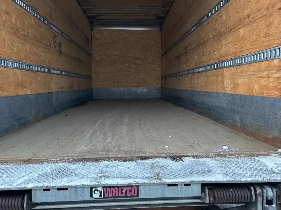 Medium Duty Box Truck-Light and Medium Duty Trucks-Freightliner-2019-M2-Cambridge-ON-371,729\n\t\tkm-$ 48,250 - Image 7