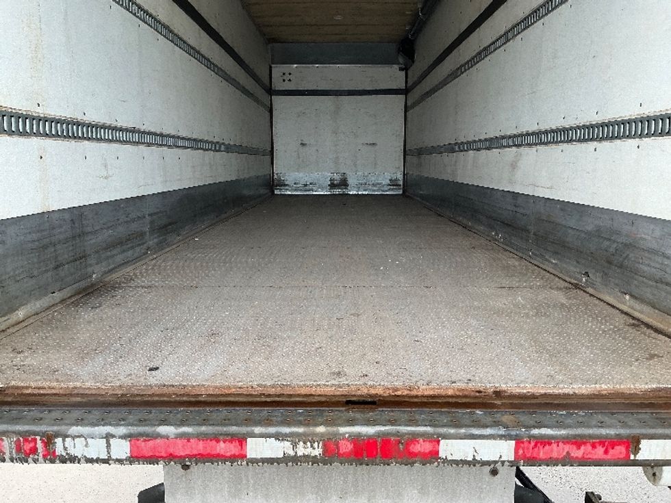 Medium Duty Box Truck-Light and Medium Duty Trucks-Freightliner-2019-M2-Cambridge-ON-443,645\n\t\tkm-$ 35,250 - Image 10