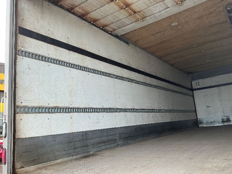 Medium Duty Box Truck-Light and Medium Duty Trucks-Freightliner-2019-M2-Cambridge-ON-443,645\n\t\tkm-$ 35,250 - Image 11