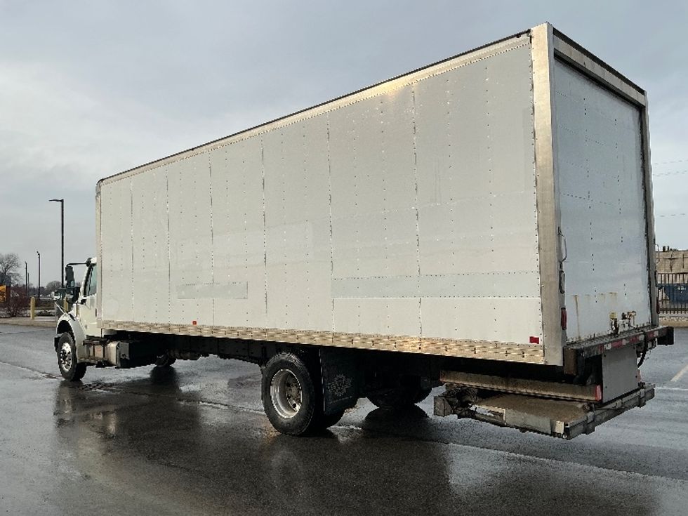 Medium Duty Box Truck-Light and Medium Duty Trucks-Freightliner-2019-M2-Cambridge-ON-443,645\n\t\tkm-$ 35,250 - Image 6
