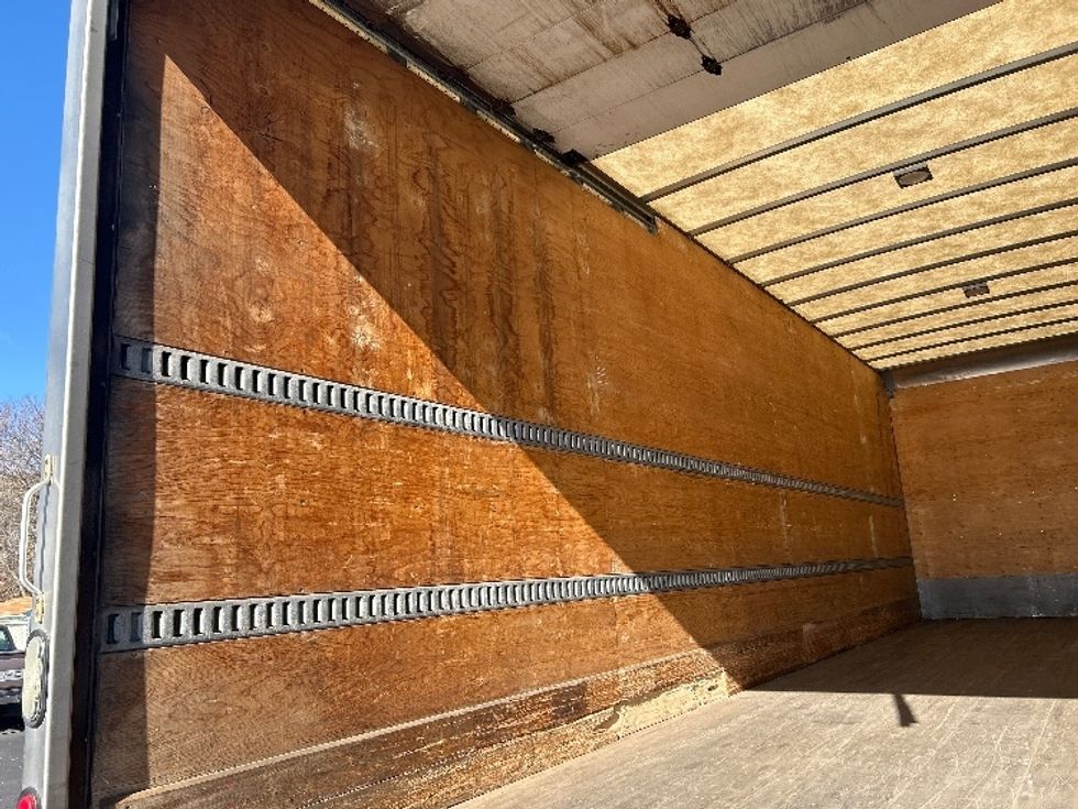 Medium Duty Box Truck-Light and Medium Duty Trucks-Freightliner-2019-M2-Canton-OH-186,124\n\t\tmiles-$ 36,000 - Image 11