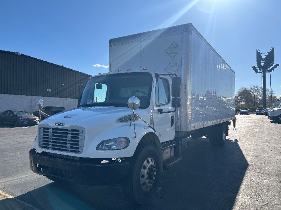 Medium Duty Box Truck-Light and Medium Duty Trucks-Freightliner-2019-M2-Canton-OH-186,124\n\t\tmiles-$ 36,000 - Image 3