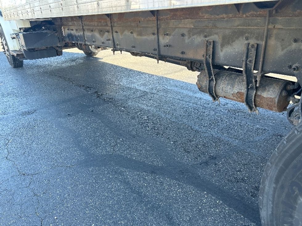 Medium Duty Box Truck-Light and Medium Duty Trucks-Freightliner-2019-M2-Canton-OH-186,124\n\t\tmiles-$ 36,000 - Image 5