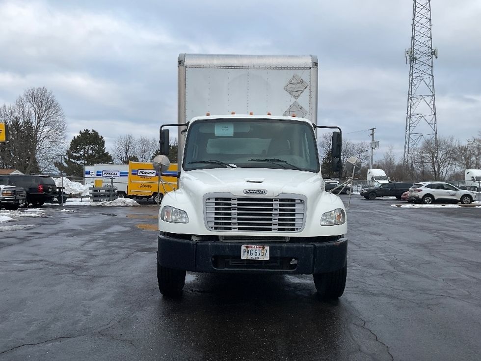 Medium Duty Box Truck-Light and Medium Duty Trucks-Freightliner-2019-M2-Canton-OH-246,402\n\t\tmiles-$ 28,000 - Image 2