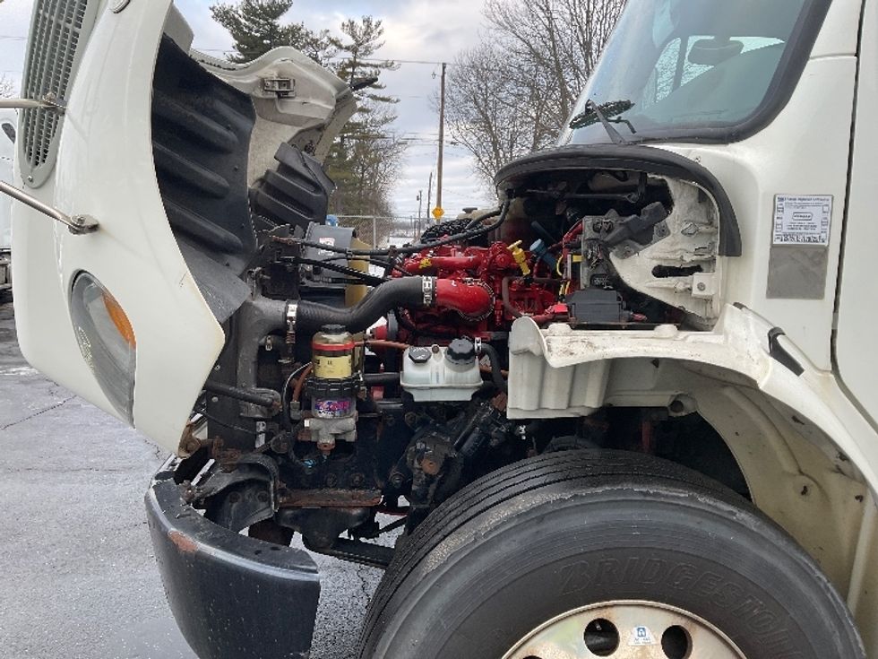 Medium Duty Box Truck-Light and Medium Duty Trucks-Freightliner-2019-M2-Canton-OH-246,402\n\t\tmiles-$ 28,000 - Image 24