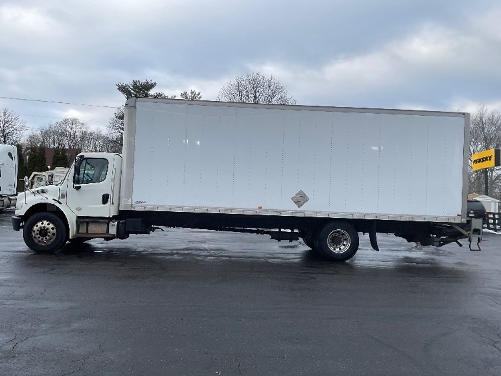Medium Duty Box Truck-Light and Medium Duty Trucks-Freightliner-2019-M2-Canton-OH-246,402\n\t\tmiles-$ 28,000 - Image 4