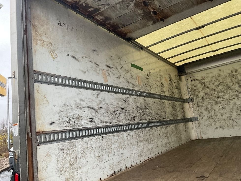 Medium Duty Box Truck-Light and Medium Duty Trucks-Freightliner-2019-M2-Canton-OH-338,192\n\t\tmiles-$ 21,250 - Image 11