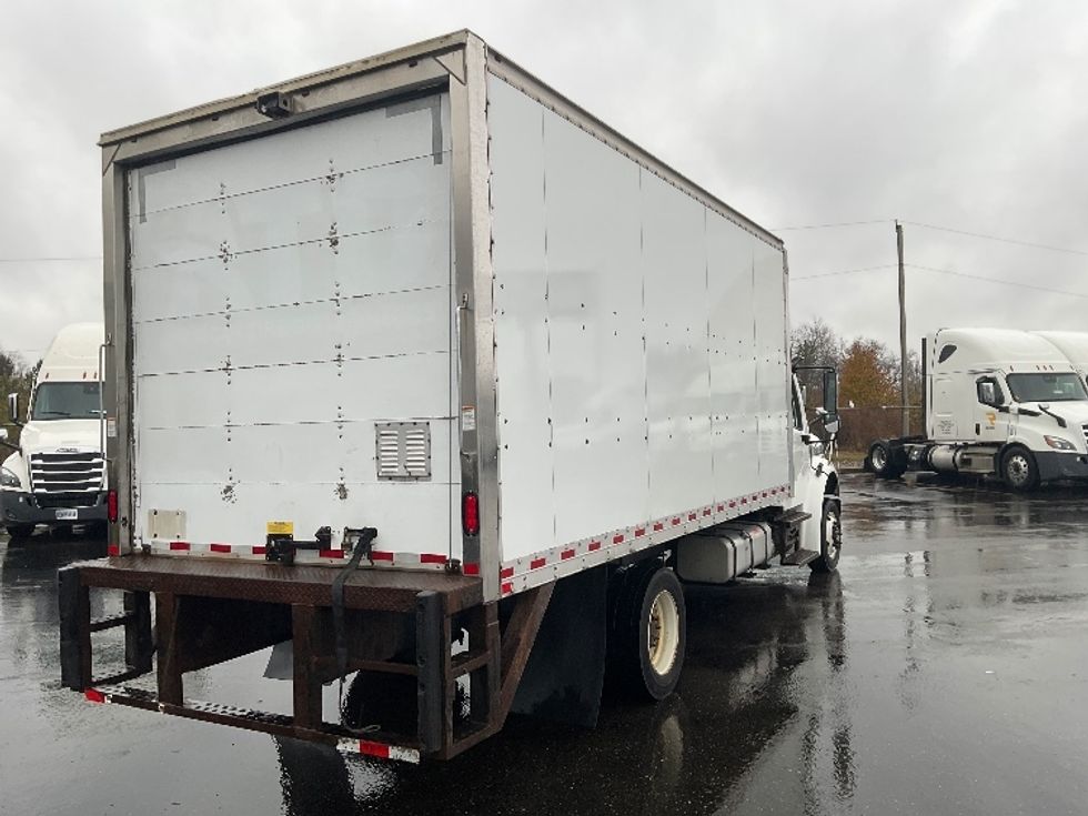 Medium Duty Box Truck-Light and Medium Duty Trucks-Freightliner-2019-M2-Canton-OH-338,192\n\t\tmiles-$ 21,250 - Image 12