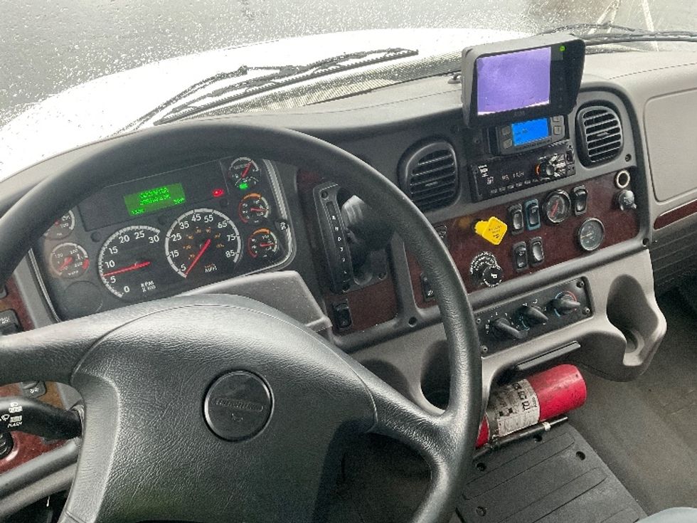 Medium Duty Box Truck-Light and Medium Duty Trucks-Freightliner-2019-M2-Canton-OH-338,192\n\t\tmiles-$ 21,250 - Image 19