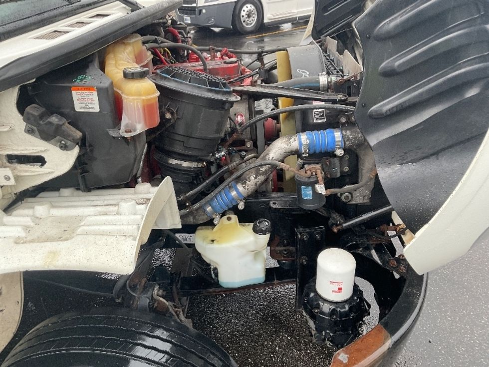 Medium Duty Box Truck-Light and Medium Duty Trucks-Freightliner-2019-M2-Canton-OH-338,192\n\t\tmiles-$ 21,250 - Image 23