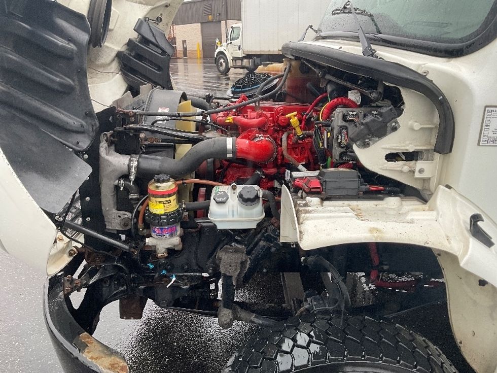 Medium Duty Box Truck-Light and Medium Duty Trucks-Freightliner-2019-M2-Canton-OH-338,192\n\t\tmiles-$ 21,250 - Image 24