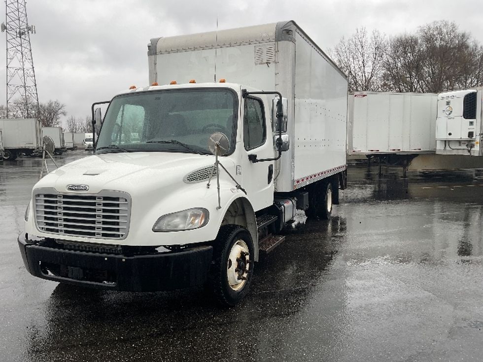 Medium Duty Box Truck-Light and Medium Duty Trucks-Freightliner-2019-M2-Canton-OH-338,192\n\t\tmiles-$ 21,250 - Image 3