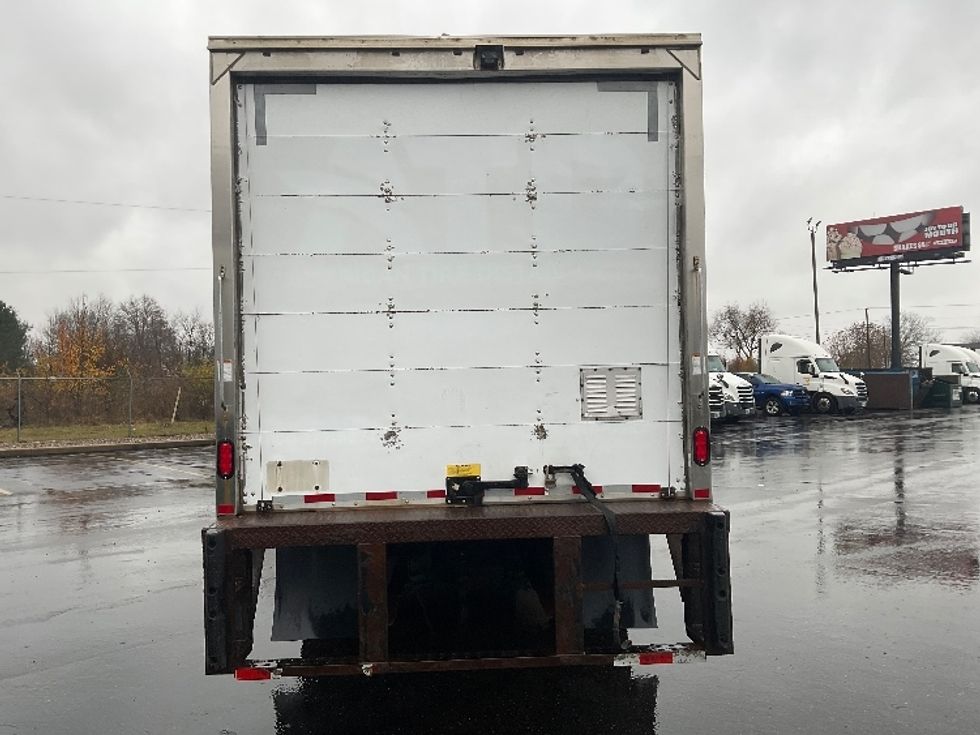 Medium Duty Box Truck-Light and Medium Duty Trucks-Freightliner-2019-M2-Canton-OH-338,192\n\t\tmiles-$ 21,250 - Image 7