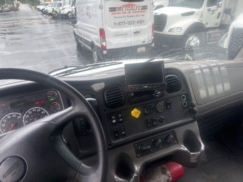 Medium Duty Box Truck-Light and Medium Duty Trucks-Freightliner-2019-M2-Capitol Heights-MD-128,242\n\t\tmiles-$ 58,000 - Image 18