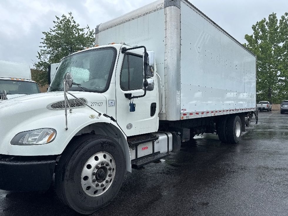 Medium Duty Box Truck-Light and Medium Duty Trucks-Freightliner-2019-M2-Capitol Heights-MD-128,242\n\t\tmiles-$ 58,000 - Image 3