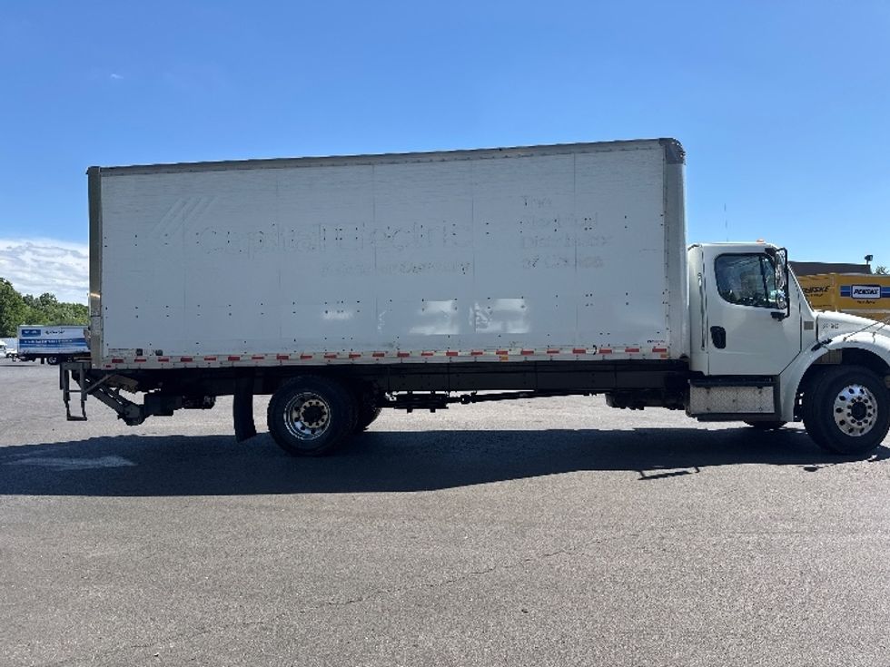 Medium Duty Box Truck-Light and Medium Duty Trucks-Freightliner-2019-M2-Capitol Heights-MD-132,733\n\t\tmiles-$ 55,750 - Image 15