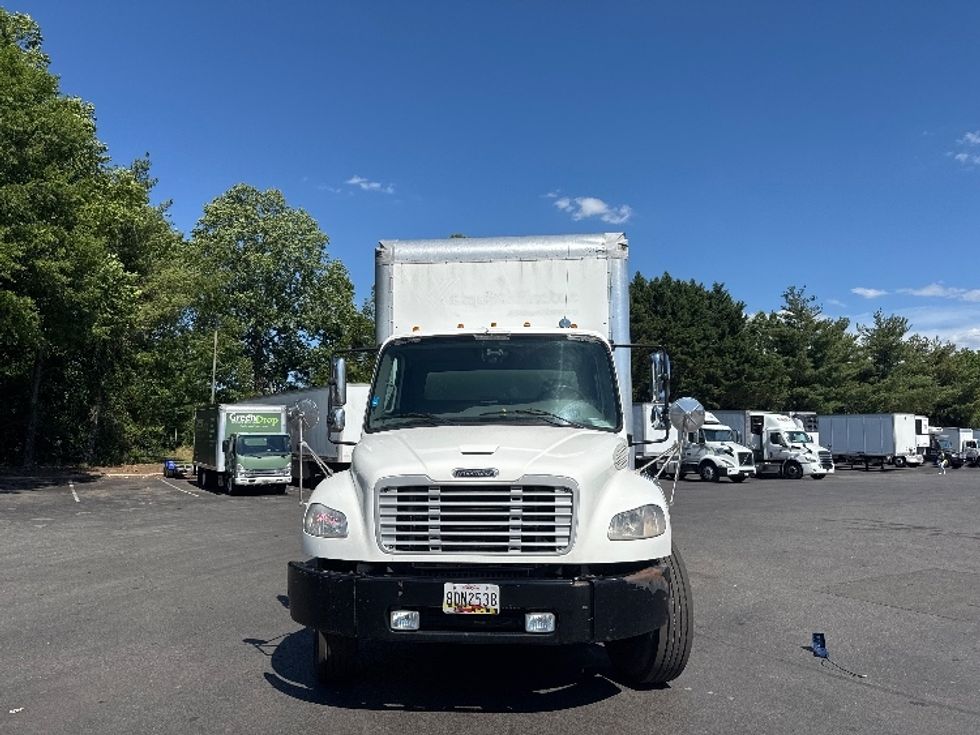 Medium Duty Box Truck-Light and Medium Duty Trucks-Freightliner-2019-M2-Capitol Heights-MD-132,733\n\t\tmiles-$ 55,750 - Image 2