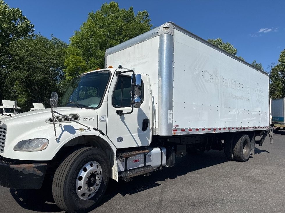 Medium Duty Box Truck-Light and Medium Duty Trucks-Freightliner-2019-M2-Capitol Heights-MD-132,733\n\t\tmiles-$ 55,750 - Image 3