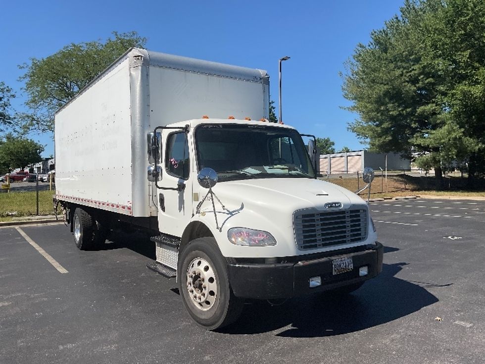 Medium Duty Box Truck-Light and Medium Duty Trucks-Freightliner-2019-M2-Capitol Heights-MD-139,306\n\t\tmiles-$ 58,000 - Image 1
