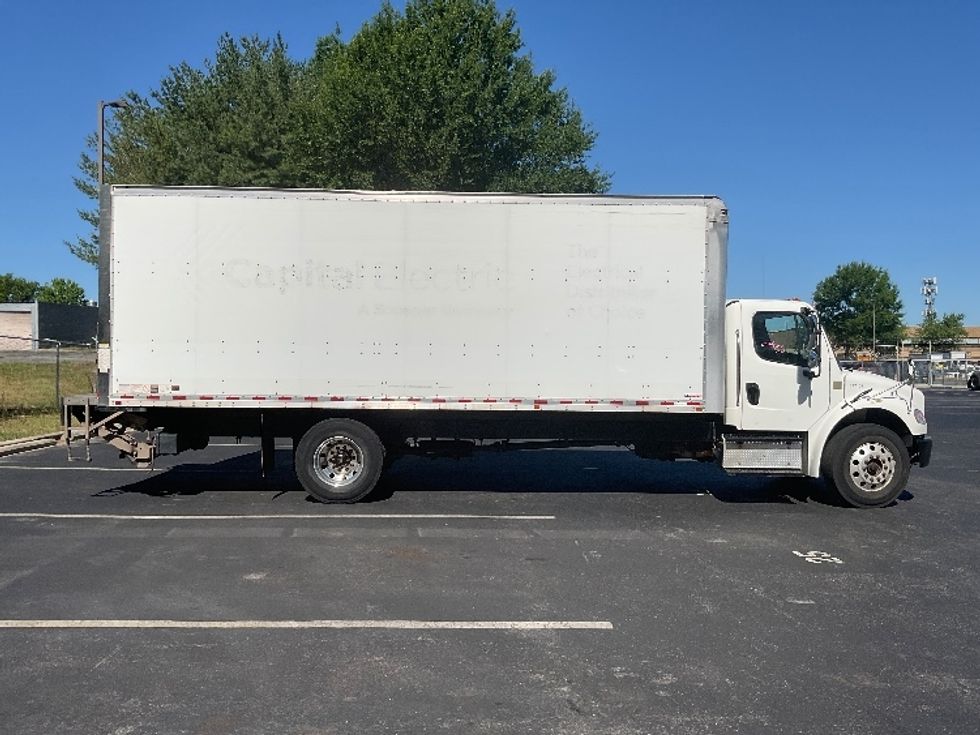 Medium Duty Box Truck-Light and Medium Duty Trucks-Freightliner-2019-M2-Capitol Heights-MD-139,306\n\t\tmiles-$ 58,000 - Image 15