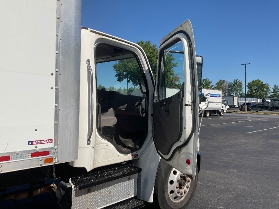 Medium Duty Box Truck-Light and Medium Duty Trucks-Freightliner-2019-M2-Capitol Heights-MD-139,306\n\t\tmiles-$ 58,000 - Image 20