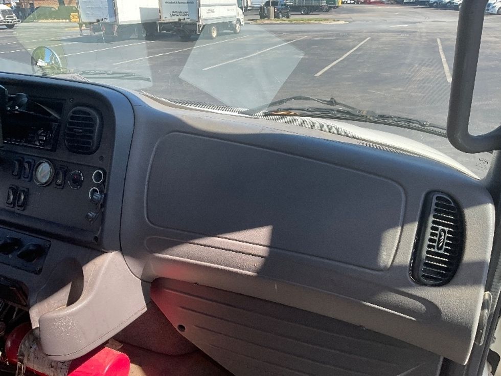 Medium Duty Box Truck-Light and Medium Duty Trucks-Freightliner-2019-M2-Capitol Heights-MD-139,306\n\t\tmiles-$ 58,000 - Image 21