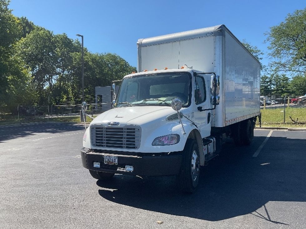 Medium Duty Box Truck-Light and Medium Duty Trucks-Freightliner-2019-M2-Capitol Heights-MD-139,306\n\t\tmiles-$ 58,000 - Image 3