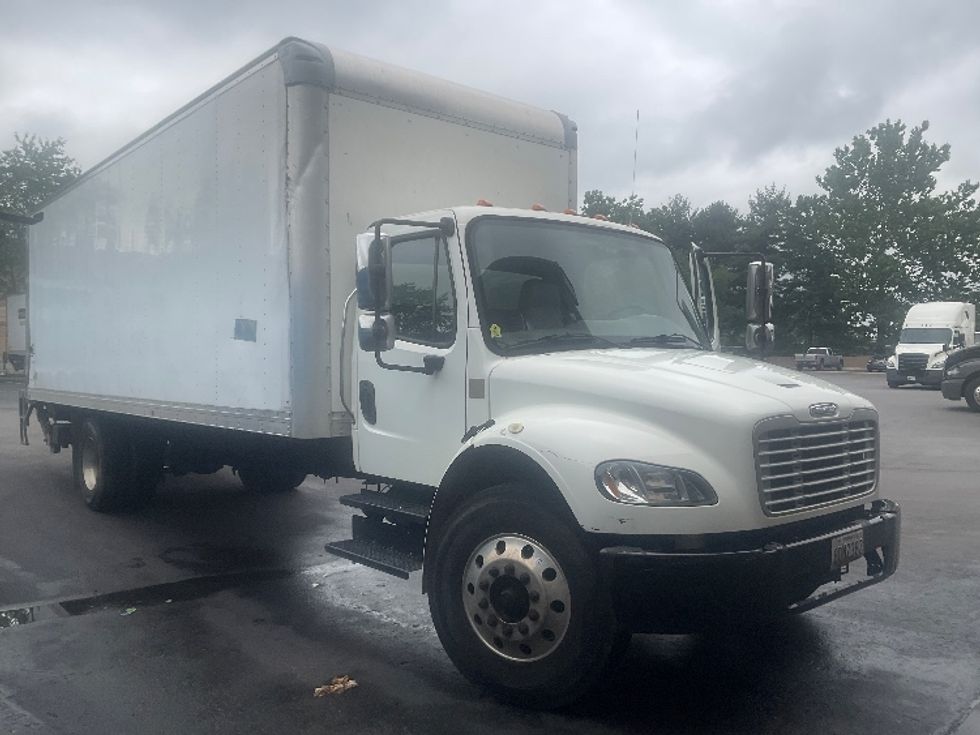 Medium Duty Box Truck-Light and Medium Duty Trucks-Freightliner-2019-M2-Capitol Heights-MD-144,022\n\t\tmiles-$ 55,250 - Image 1