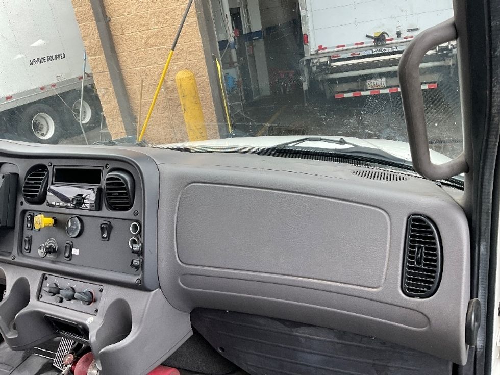 Medium Duty Box Truck-Light and Medium Duty Trucks-Freightliner-2019-M2-Capitol Heights-MD-144,022\n\t\tmiles-$ 55,250 - Image 20