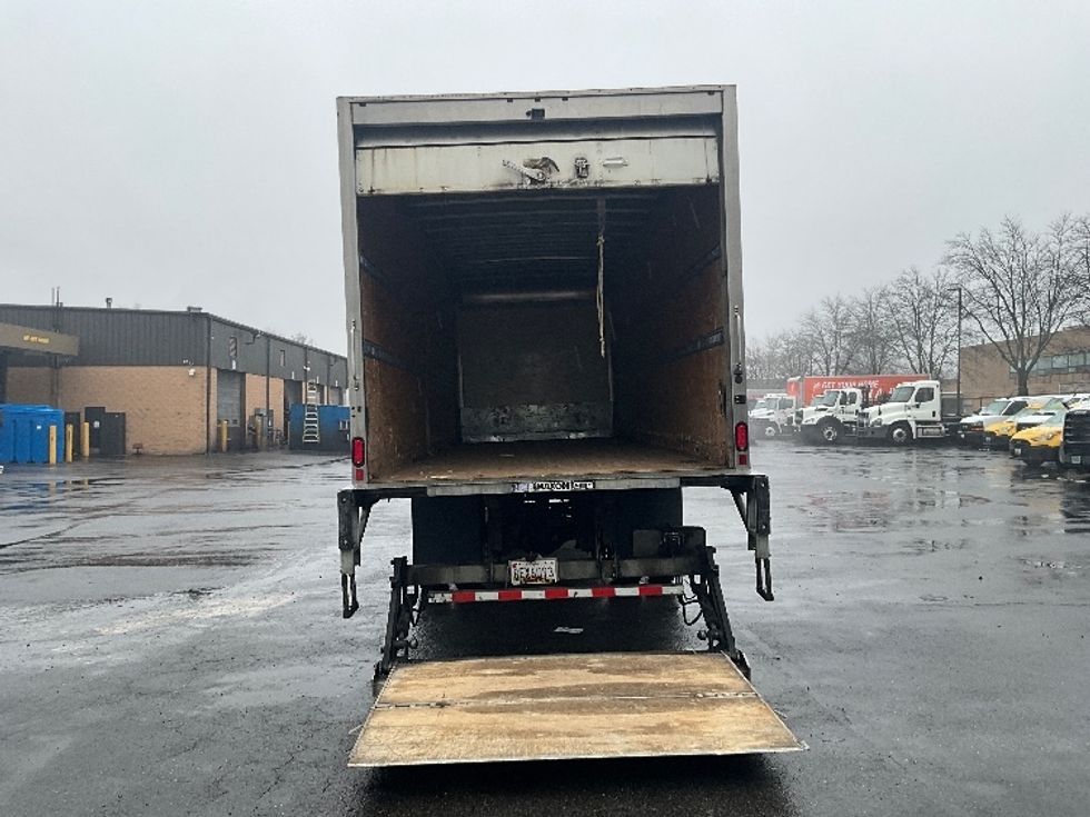 Medium Duty Box Truck-Light and Medium Duty Trucks-Freightliner-2019-M2-Capitol Heights-MD-144,396\n\t\tmiles-$ 53,500 - Image 9