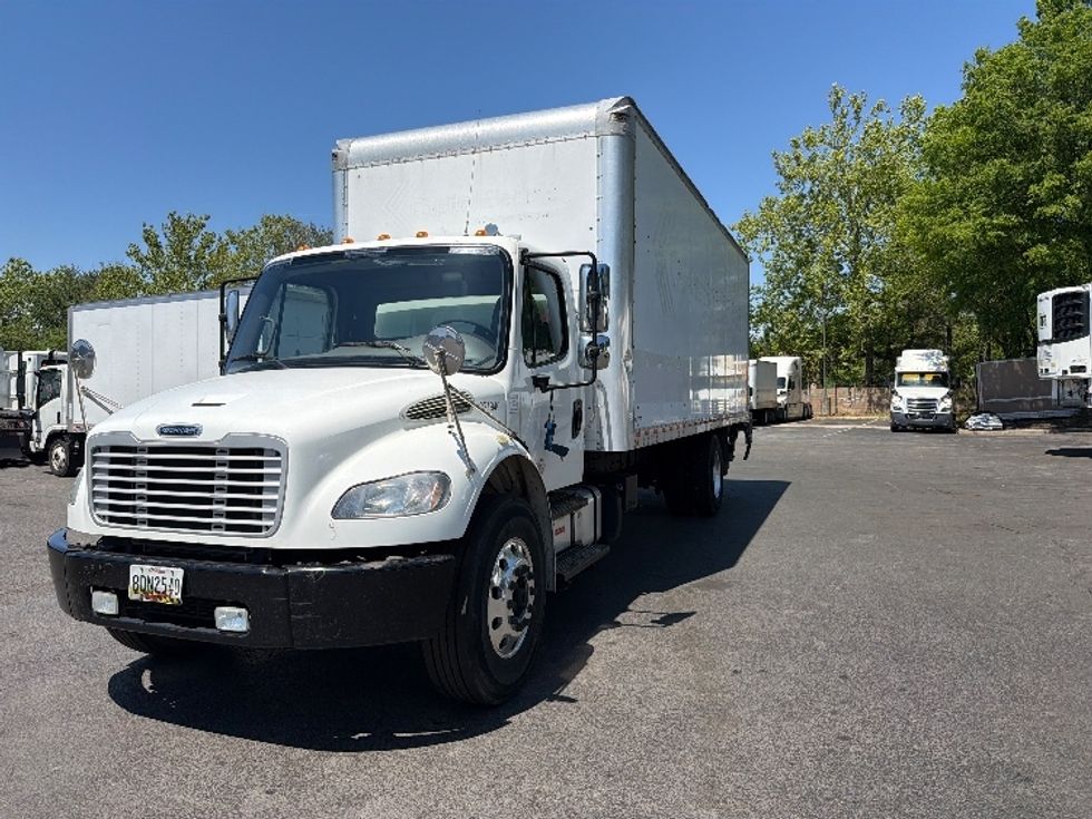Medium Duty Box Truck-Light and Medium Duty Trucks-Freightliner-2019-M2-Capitol Heights-MD-163,629\n\t\tmiles-$ 48,500 - Image 1