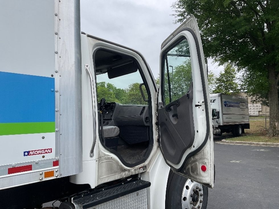 Medium Duty Box Truck-Light and Medium Duty Trucks-Freightliner-2019-M2-Capitol Heights-MD-163,629\n\t\tmiles-$ 48,500 - Image 20