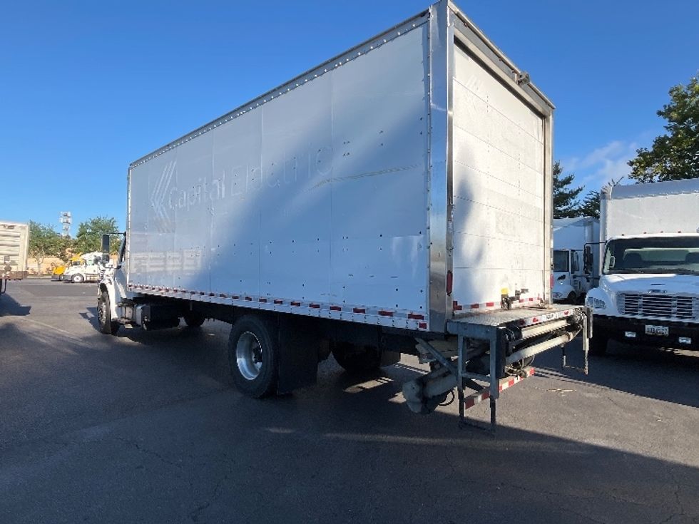 Medium Duty Box Truck-Light and Medium Duty Trucks-Freightliner-2019-M2-Capitol Heights-MD-171,115\n\t\tmiles-$ 51,250 - Image 13