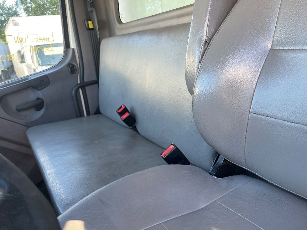 Medium Duty Box Truck-Light and Medium Duty Trucks-Freightliner-2019-M2-Capitol Heights-MD-171,115\n\t\tmiles-$ 51,250 - Image 19