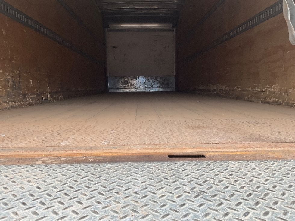 Medium Duty Box Truck-Light and Medium Duty Trucks-Freightliner-2019-M2-Capitol Heights-MD-171,777\n\t\tmiles-$ 51,000 - Image 10