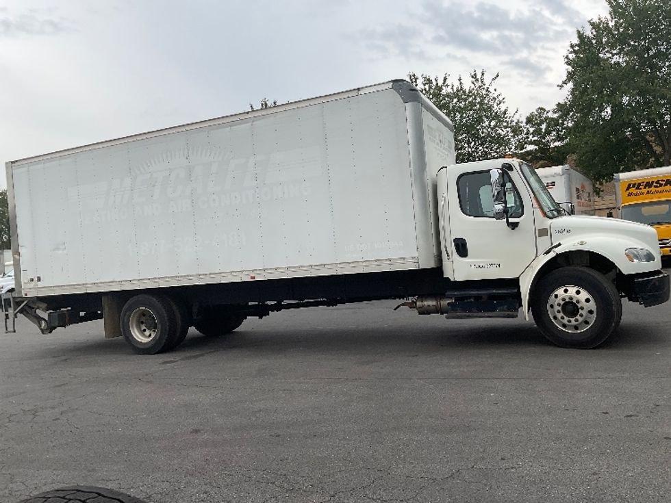 Medium Duty Box Truck-Light and Medium Duty Trucks-Freightliner-2019-M2-Capitol Heights-MD-171,777\n\t\tmiles-$ 51,000 - Image 15