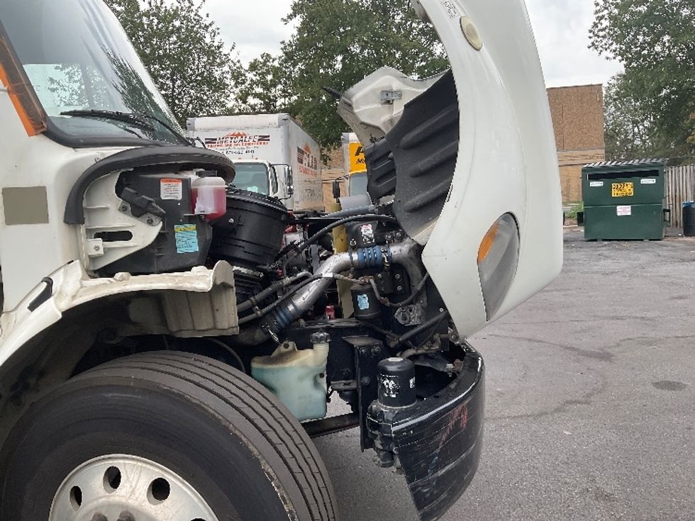 Medium Duty Box Truck-Light and Medium Duty Trucks-Freightliner-2019-M2-Capitol Heights-MD-171,777\n\t\tmiles-$ 51,000 - Image 23