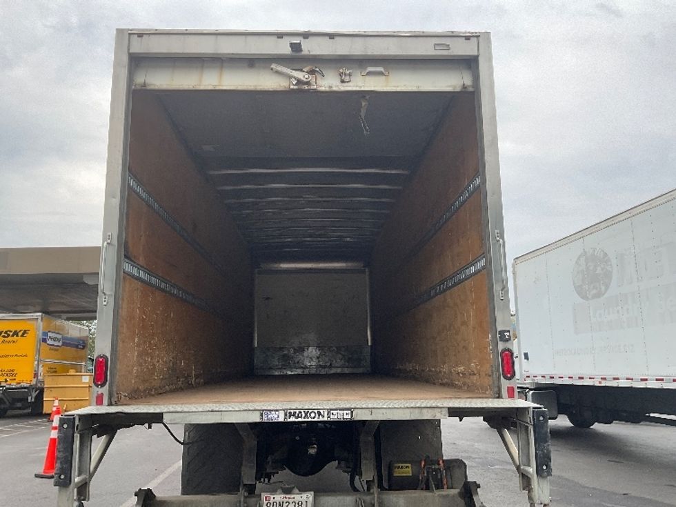 Medium Duty Box Truck-Light and Medium Duty Trucks-Freightliner-2019-M2-Capitol Heights-MD-171,777\n\t\tmiles-$ 51,000 - Image 8