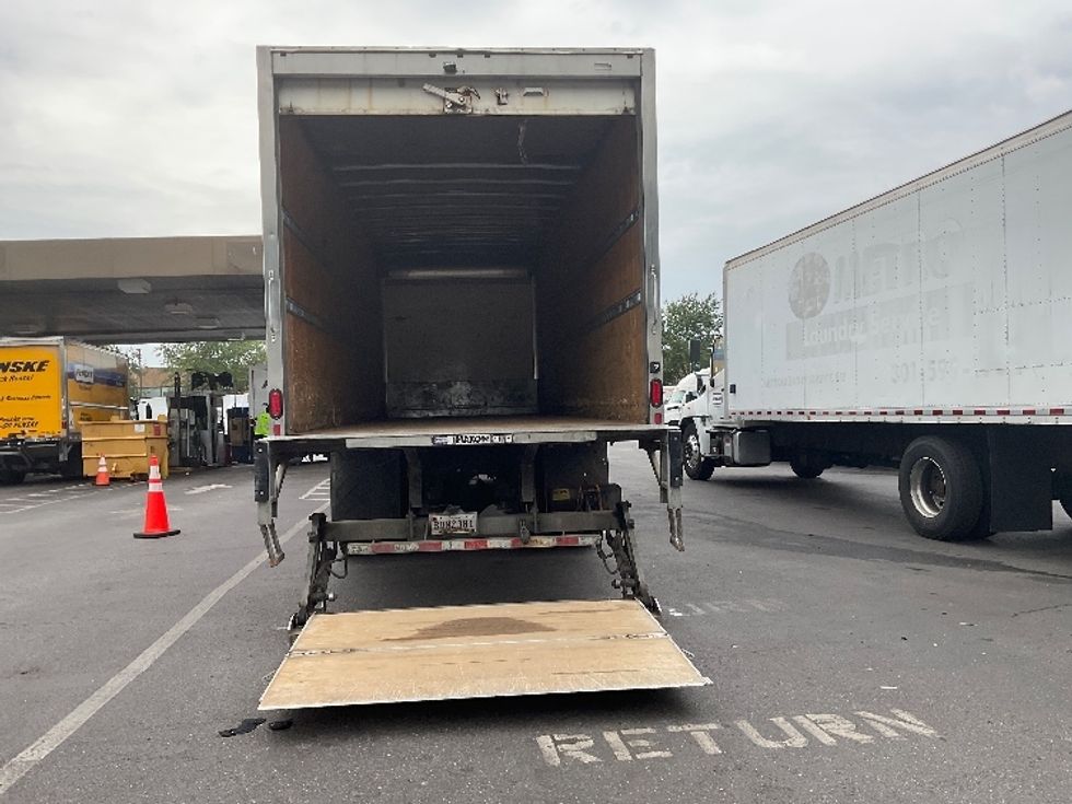 Medium Duty Box Truck-Light and Medium Duty Trucks-Freightliner-2019-M2-Capitol Heights-MD-171,777\n\t\tmiles-$ 51,000 - Image 9