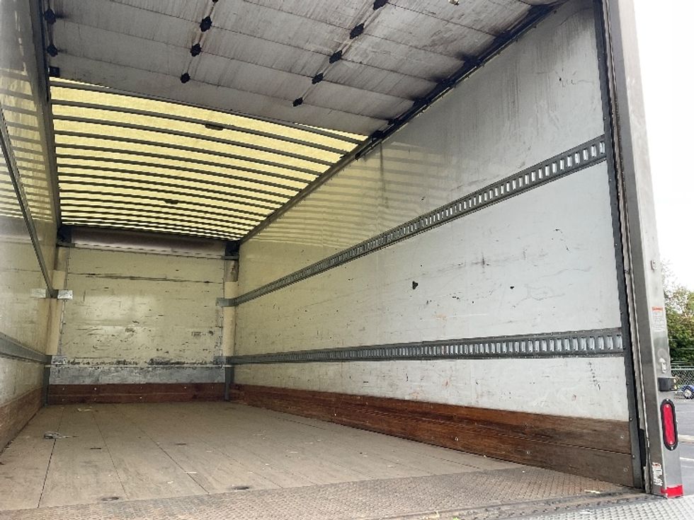 Medium Duty Box Truck-Light and Medium Duty Trucks-Freightliner-2019-M2-Capitol Heights-MD-172,141\n\t\tmiles-$ 50,250 - Image 12