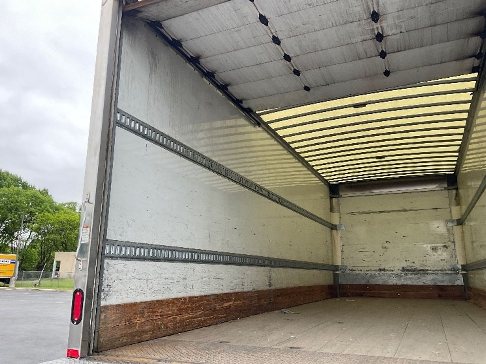 Medium Duty Box Truck-Light and Medium Duty Trucks-Freightliner-2019-M2-Capitol Heights-MD-172,141\n\t\tmiles-$ 50,250 - Image 11